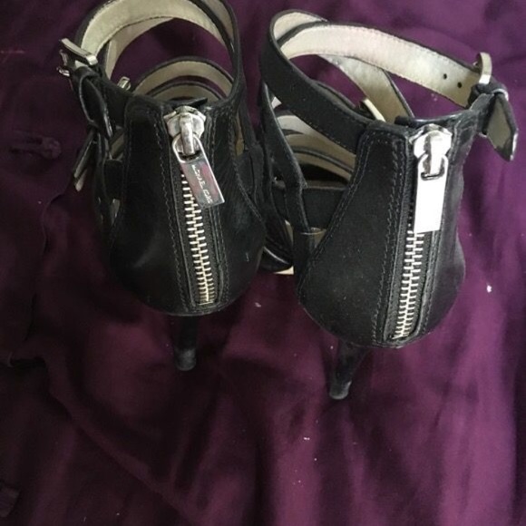 Michael Kors heels - Picture 3 of 3